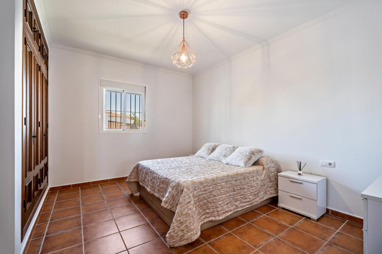 Villa Jero Chiclana de la Frontera Buitenkant foto